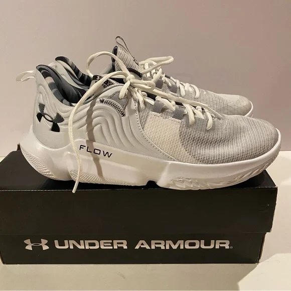 Under Armour Shoes M10.5 W12 Gray Sneaker Running Walking FLOW New - Picture 5 of 6
